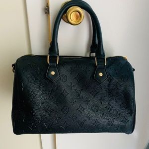 Leather bag